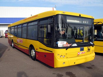 автобус BMC